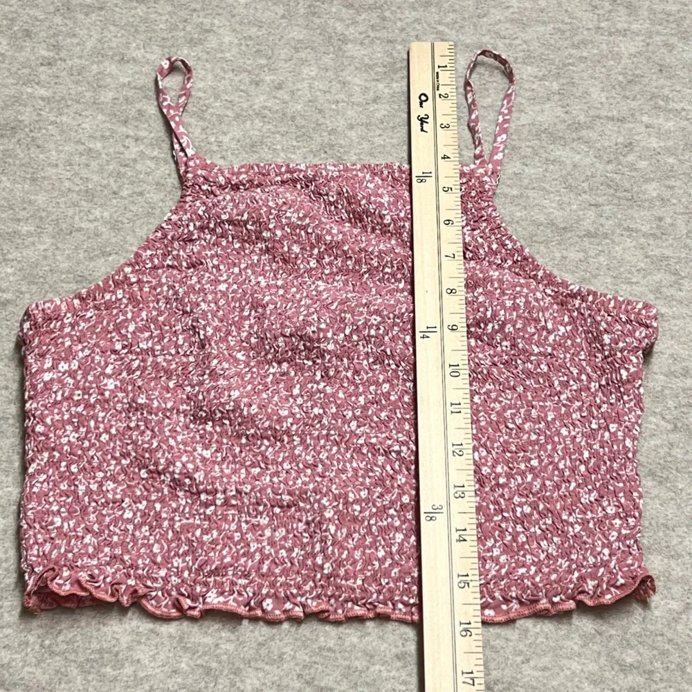 Hollister Pink Floral Smocked Crop Top Womens Medium Cami Ruffle Hem Boho EUC - Picture 5 of 7